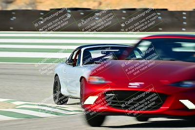 media/Dec-13-2025-Extreme Speed (Sat) [[d129ecb0b9]]/Beginner/Session 1 (Turn 2)/